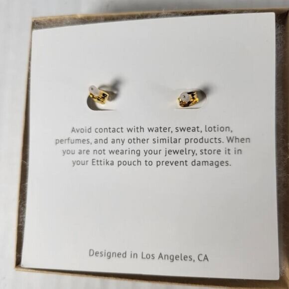 NWT Ettika Gold Plated Acrylic Pearl Classic Grannycore Cluster 1" Earrings - Picture 3 of 4